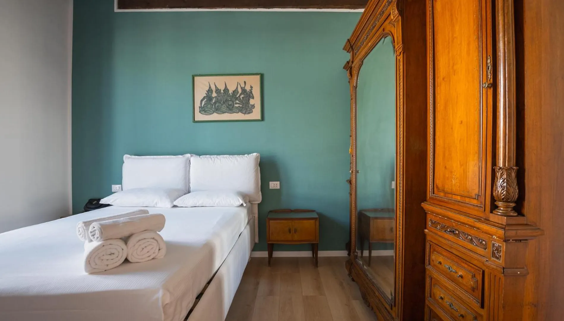 Marco Aurelio Liberty Bilo Apartment Milan