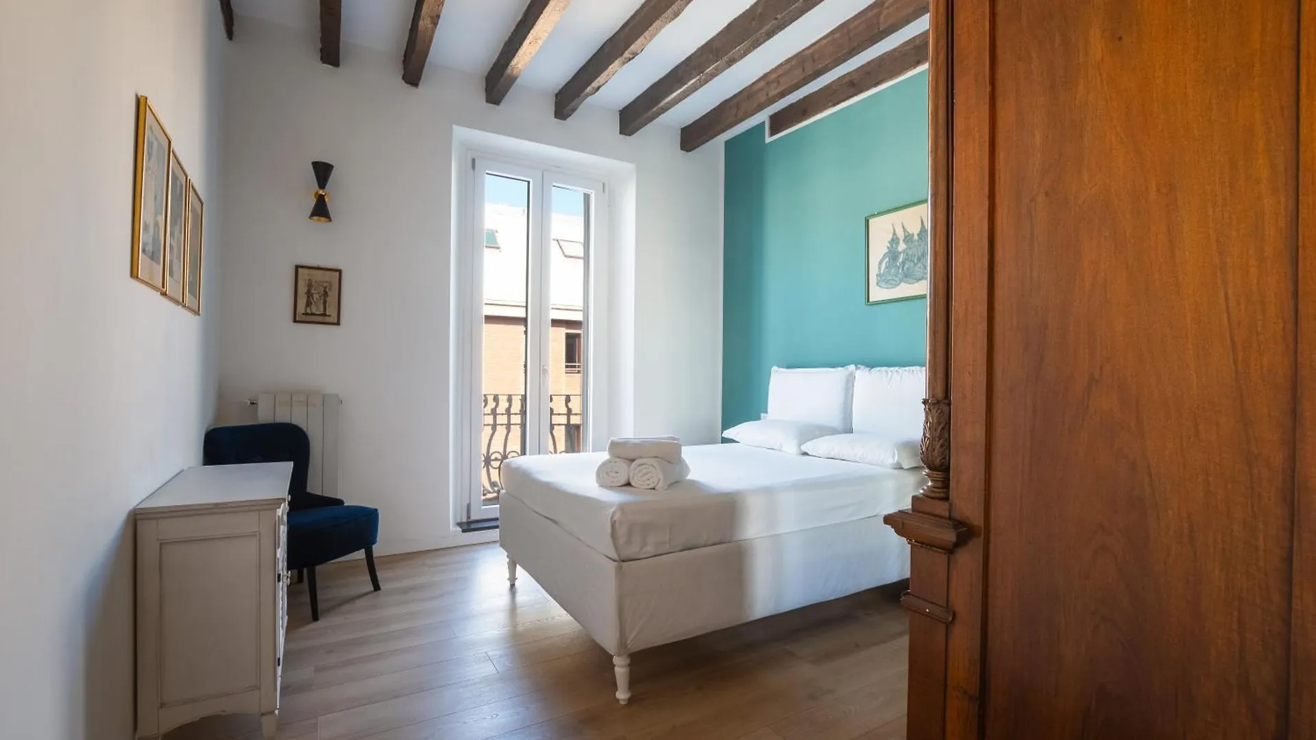 Marco Aurelio Liberty Bilo Apartment Milan